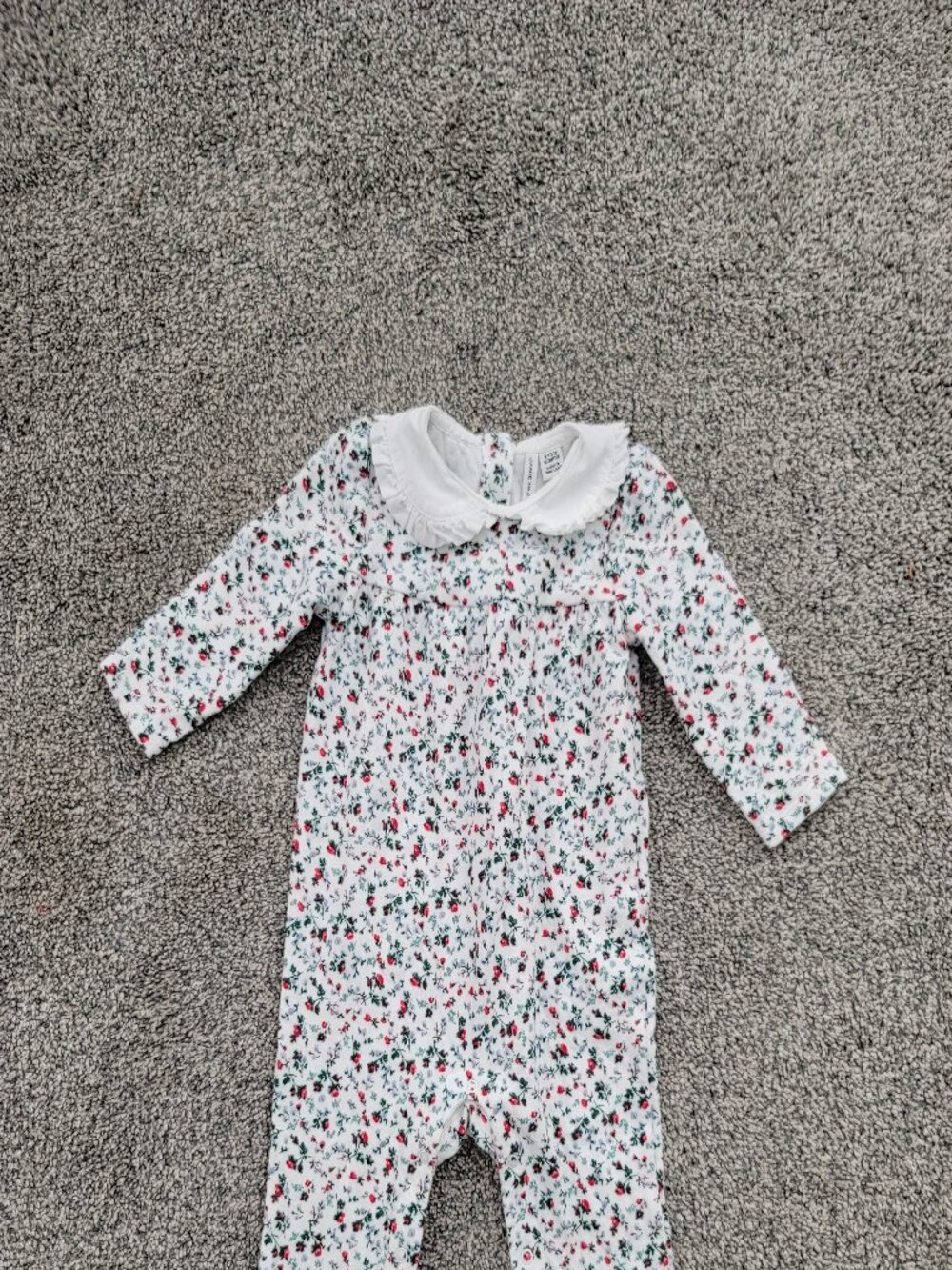 Janie & Jack Red White Green Romper 6-12 months